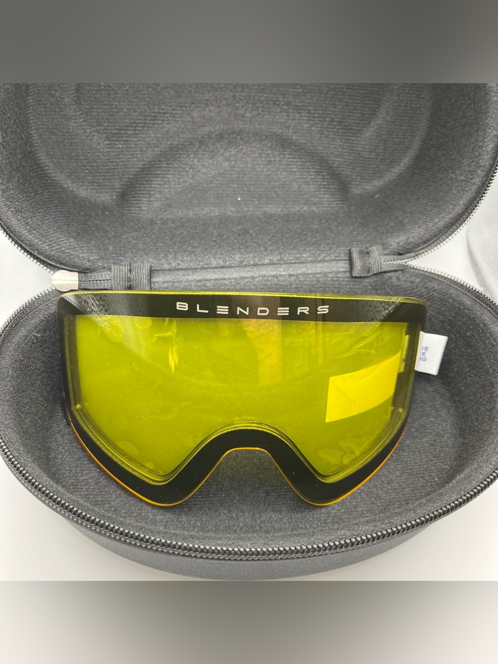 Blenders Aura Snow Lens + Case Replacement Yellow Shield For Aura Snow Goggles